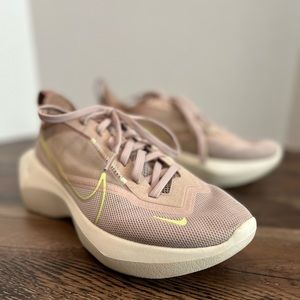 Nike Vista Lite Beige